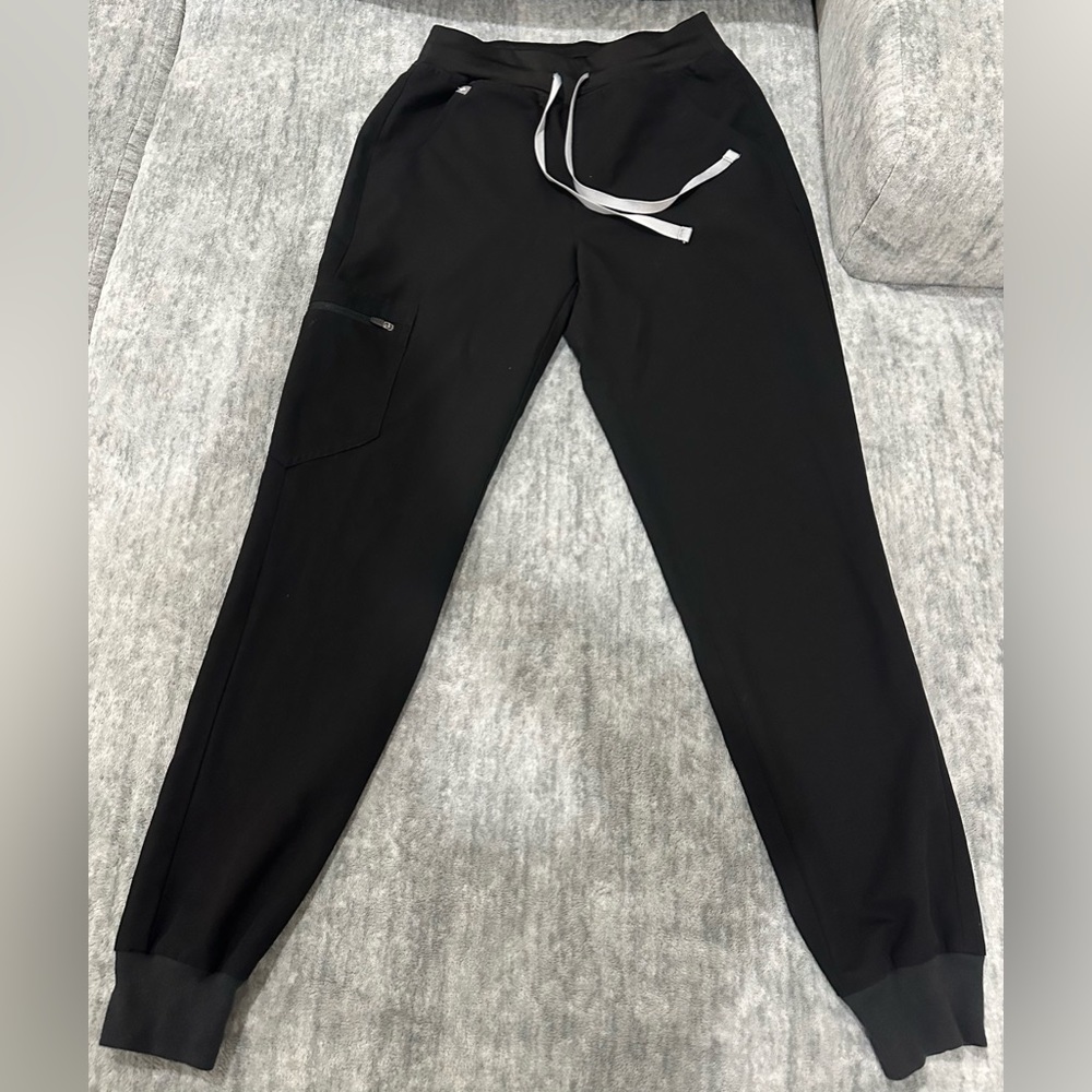FIGS Jogger Scrub Pants